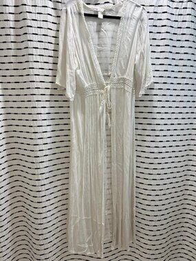 Long maxi cover-up